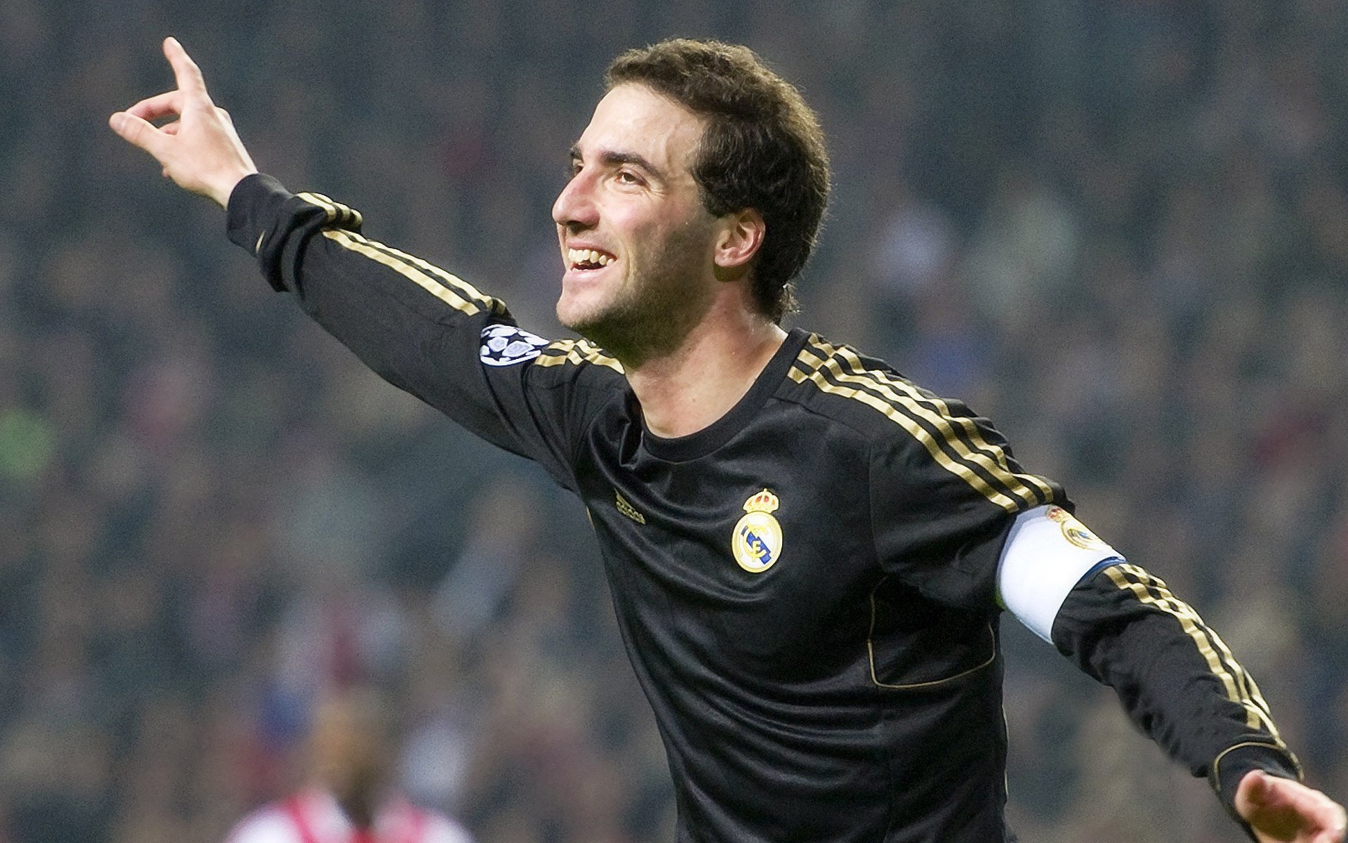 热刺逼平曼联引争议：英媒怒斥双方都踢得像梦游，热刺vs曼联前瞻_红魔盼争胜复仇 穆里尼