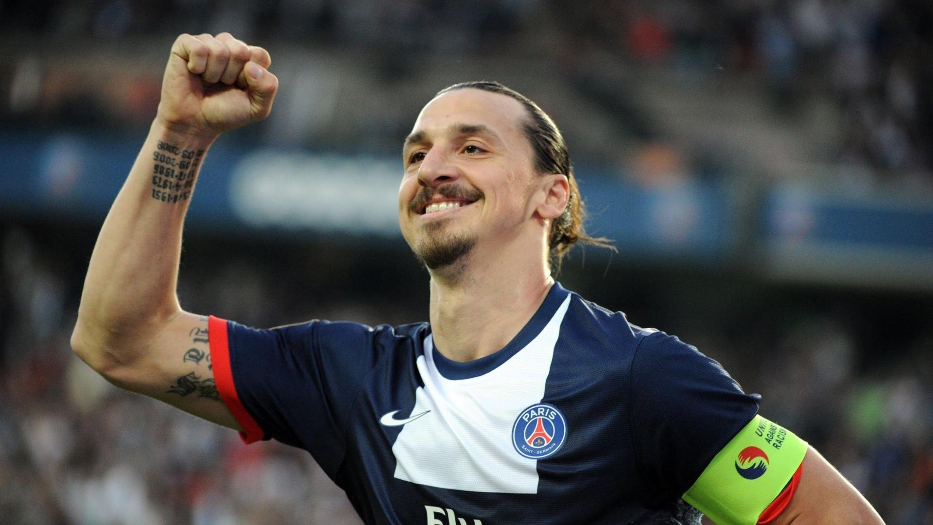 足球规则解读：越位新规对英超比赛的影响，足球规则里的越位是什么意思