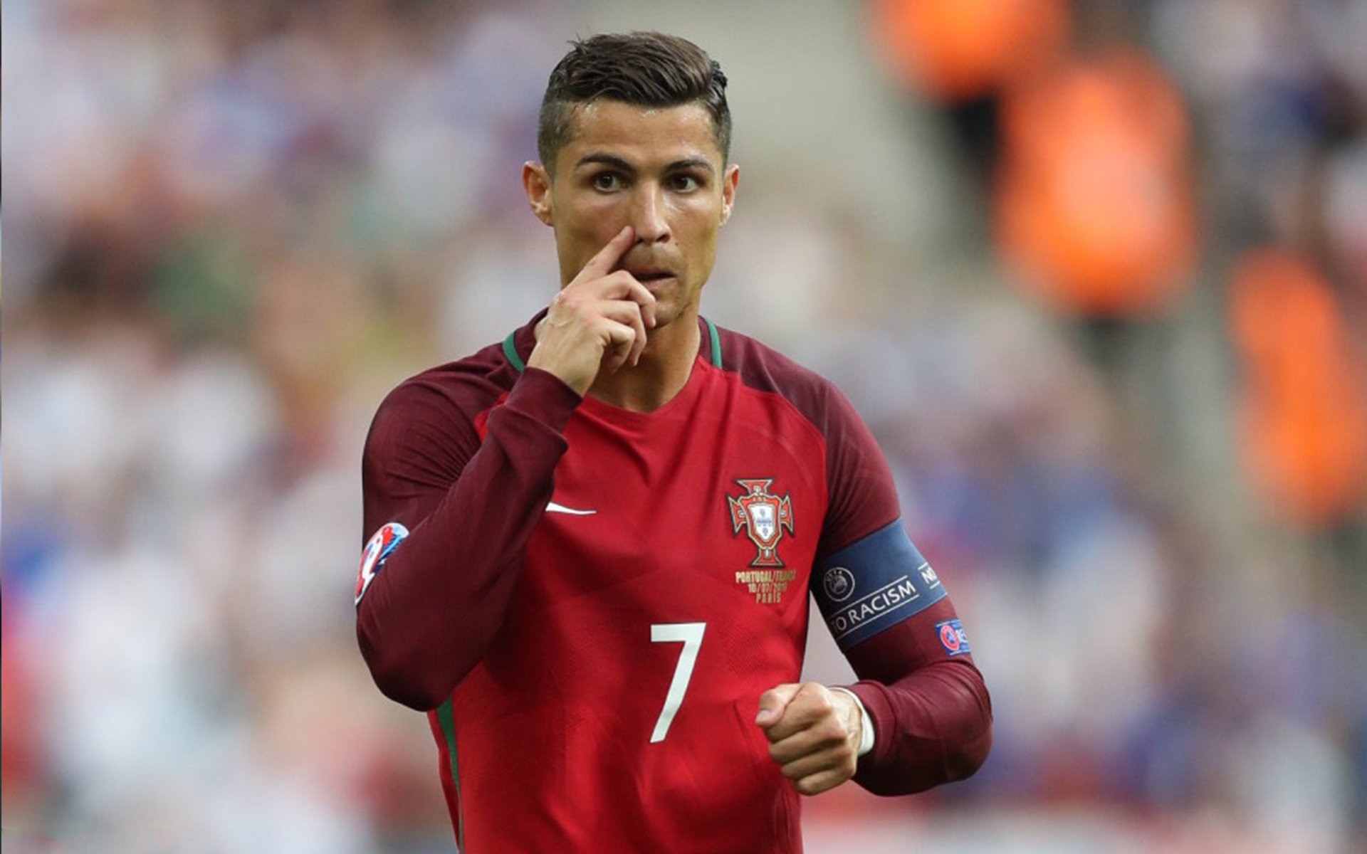 高尔夫大师赛：欧洲老将再登巅峰，球场风云！，高尔夫欧洲大师赛直播