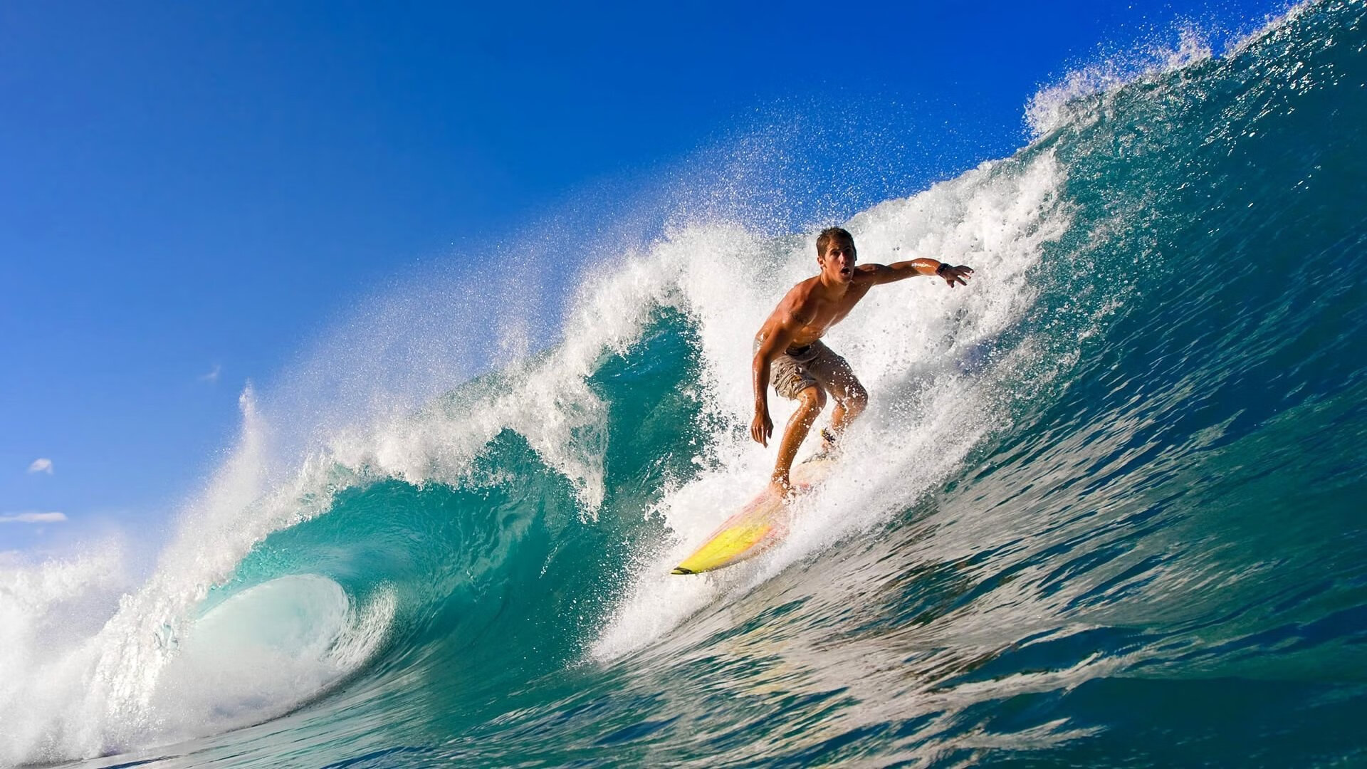 德约轻松过关,连续晋级十强,德约能否成为史上最佳