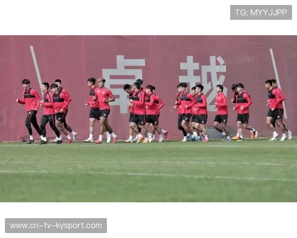 世界杯球队进行战术封闭训练，保持竞技专注度