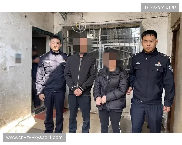 民警涉杀人案通报：女友一家 2 死 1 伤 嫌疑人落网，民警被砍牺牲