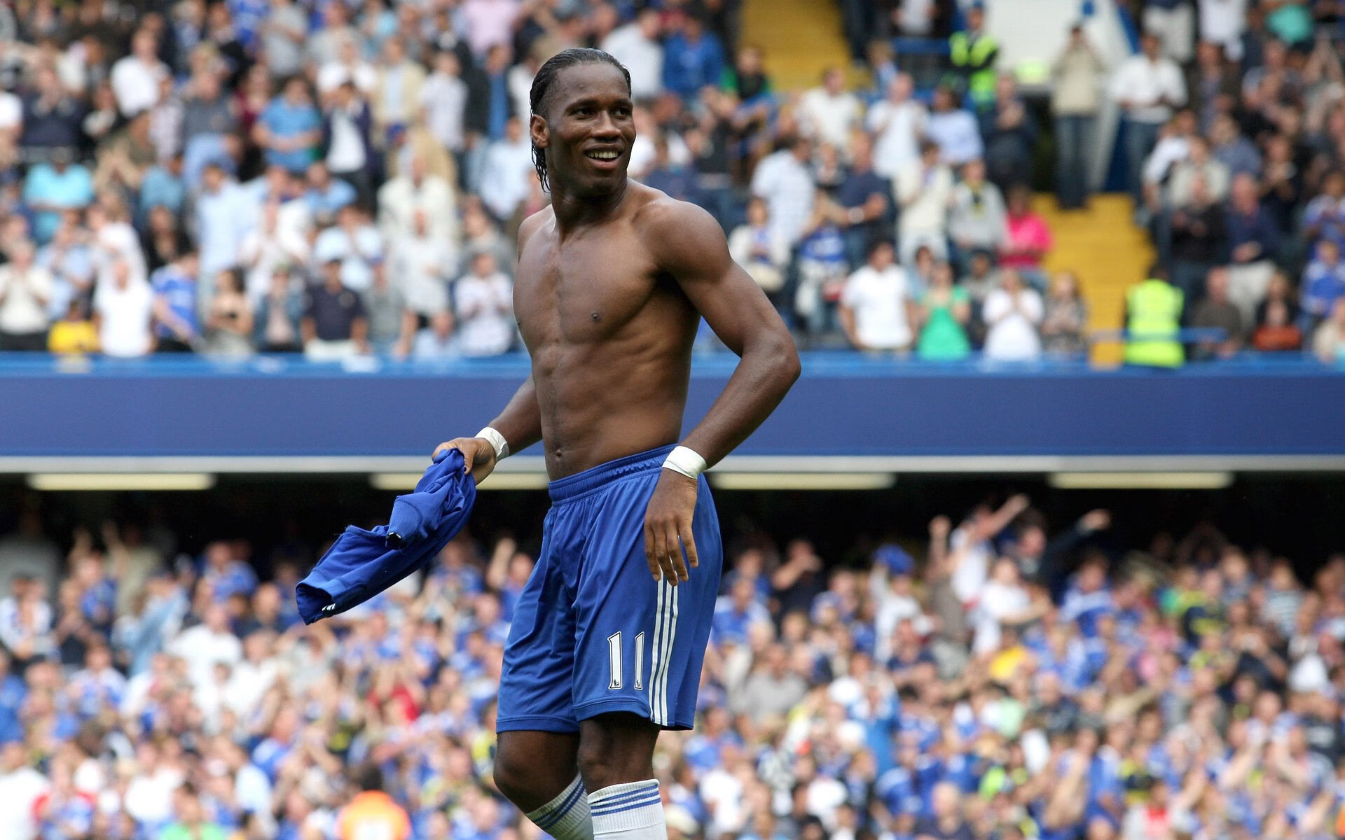 开云-城市举办赛事观赛派对带动夜间经济发展——点燃城市夜色的新引擎